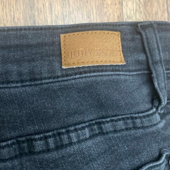 Judy Blue black Denim Capri pants sz 9/29 - Picture 4 of 5